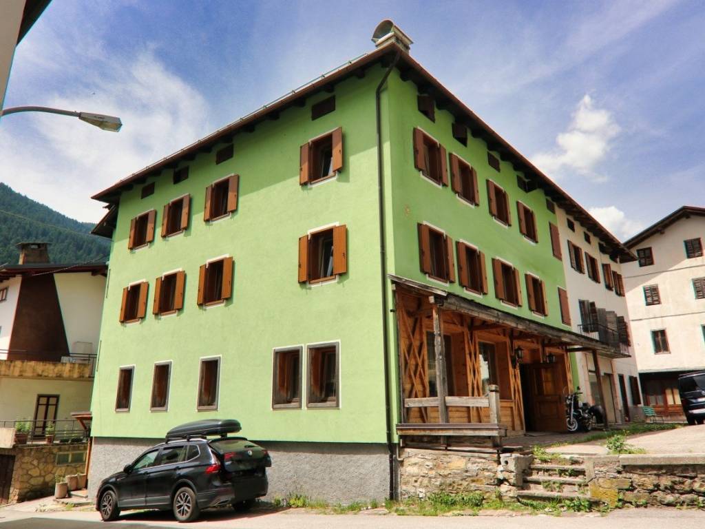 Palazzo / stabile a Auronzo di cadore in Piazza Rizzardi, 7 - Foto 3