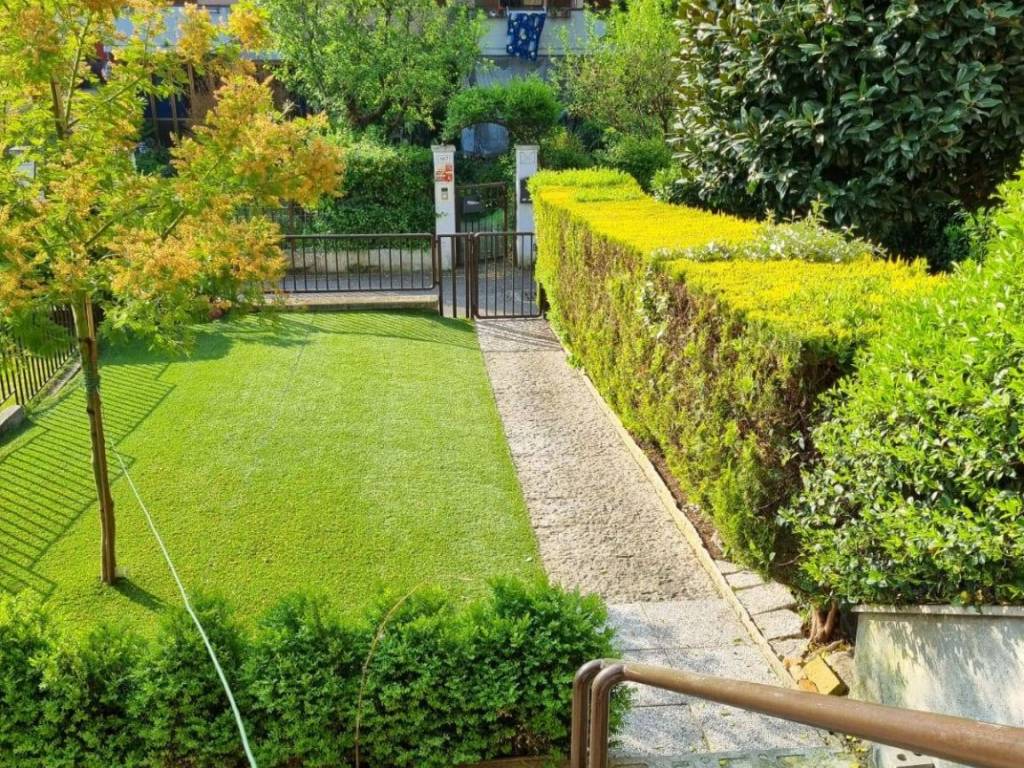 Villetta a schiera a Brescia in Via Raffaello - Foto 3