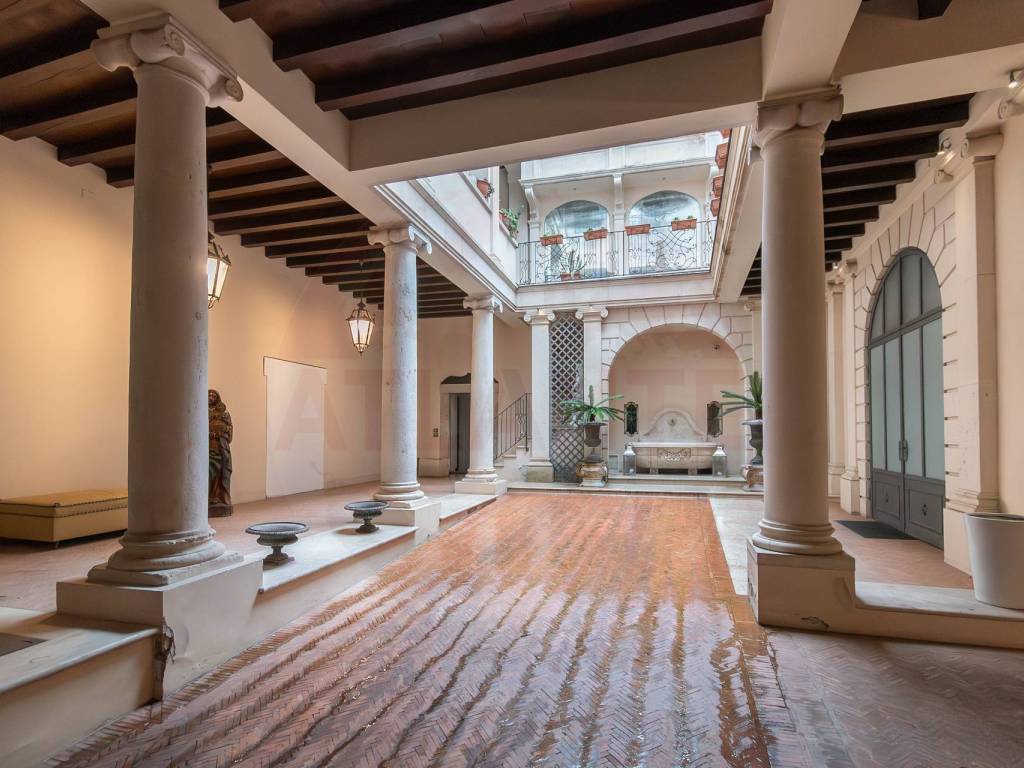 Casa indipendente a Brescia in Vicolo Rizzardo, 20 - Foto 2