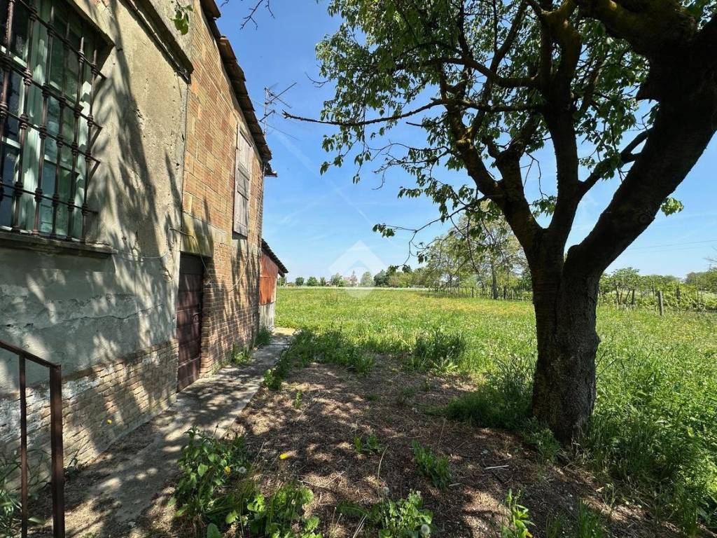 Casa indipendente a Voghera in Strada Valverde, 6 - Foto 5