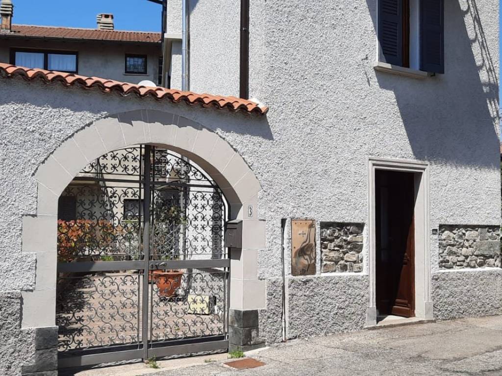 Appartamento a Laino in Via alla Cappelletta - Foto 2