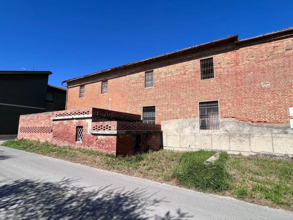 Villa a Castiglione del lago in Via Galeotti - Foto 4