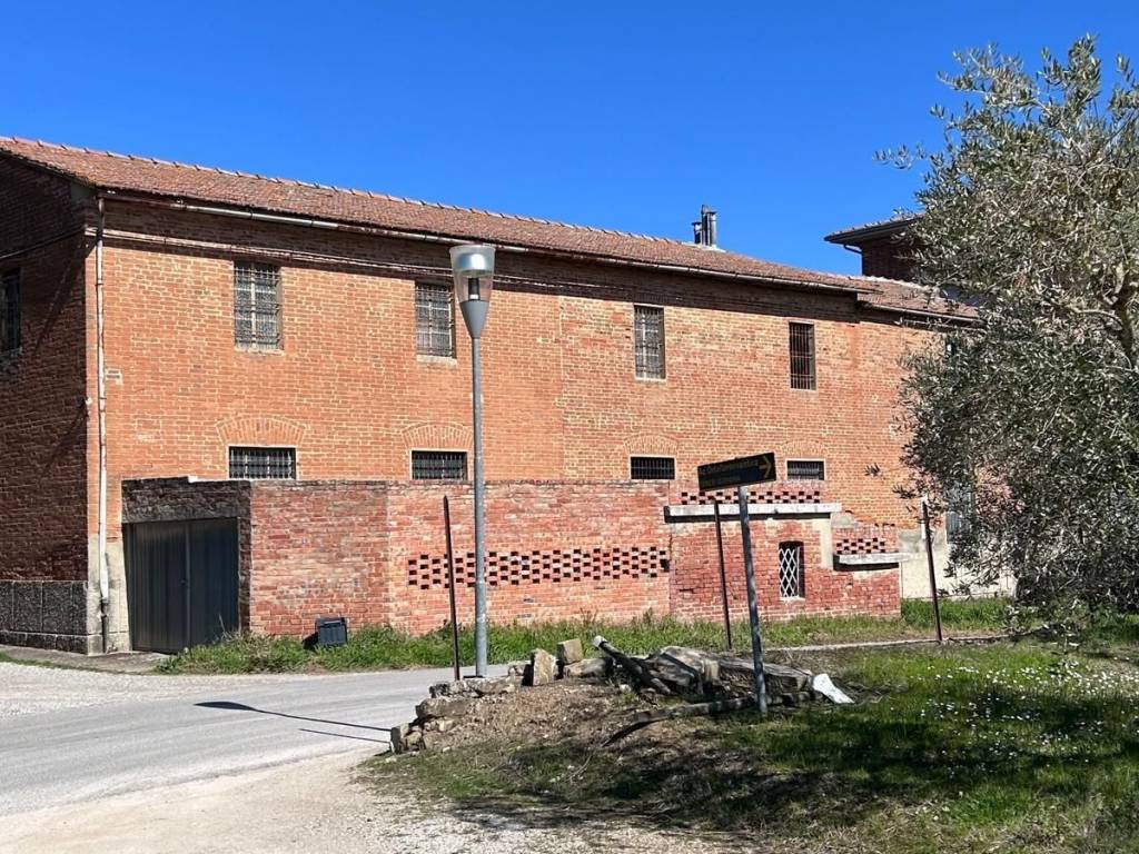 Villa a Castiglione del lago in Via Galeotti - Foto 5