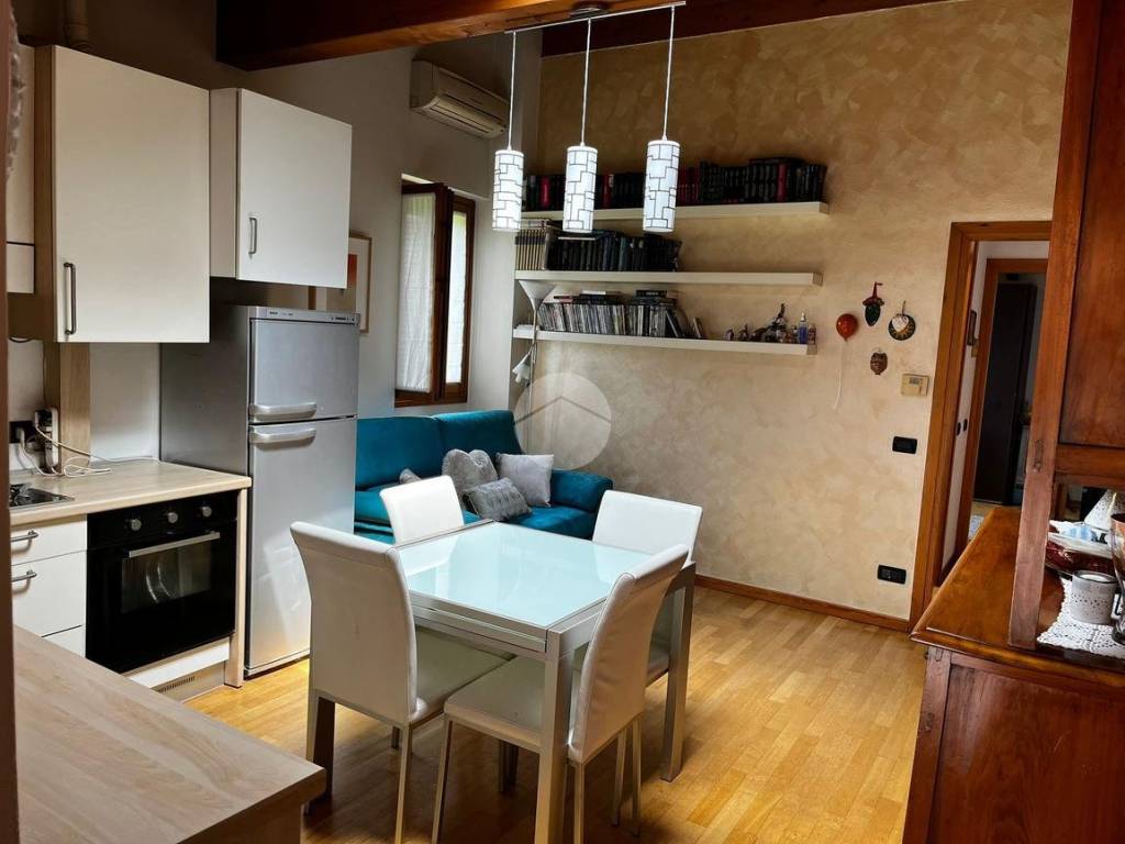 Appartamento a Castel mella in Piazza San Siro, 9 - Foto 4