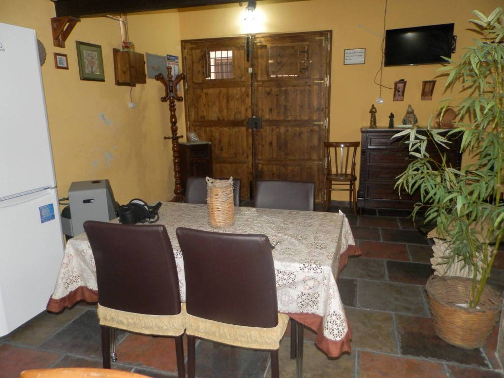 Casa indipendente a Carlentini in Via Duilio - Foto 2