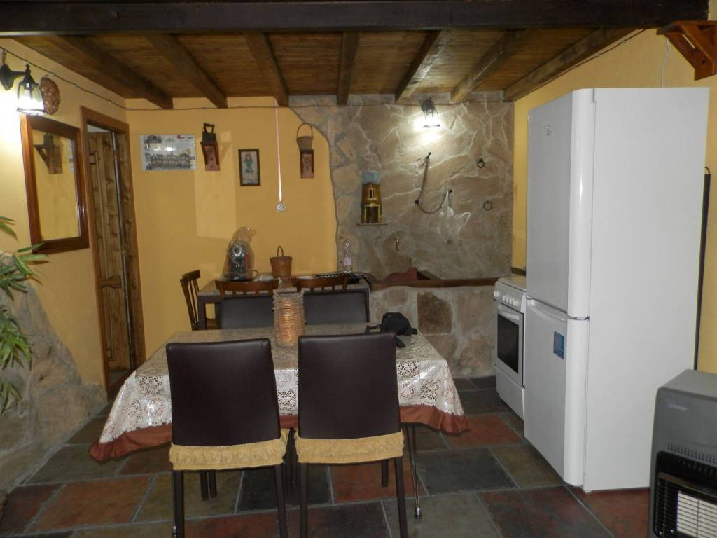 Casa indipendente a Carlentini in Via Duilio - Foto 5
