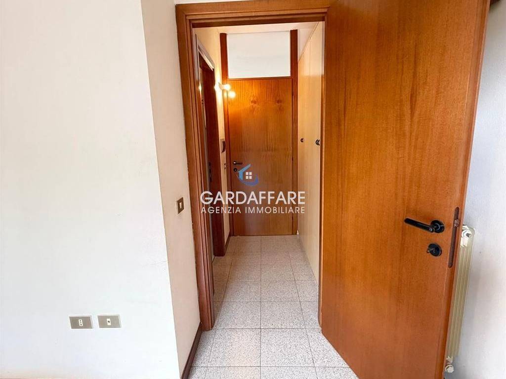 Appartamento a Sirmione in via C. Battisti - Foto 5