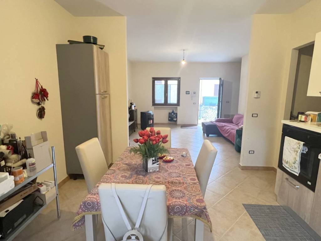 Villetta a schiera a Monteforte irpino in Via Gaudi - Foto 4