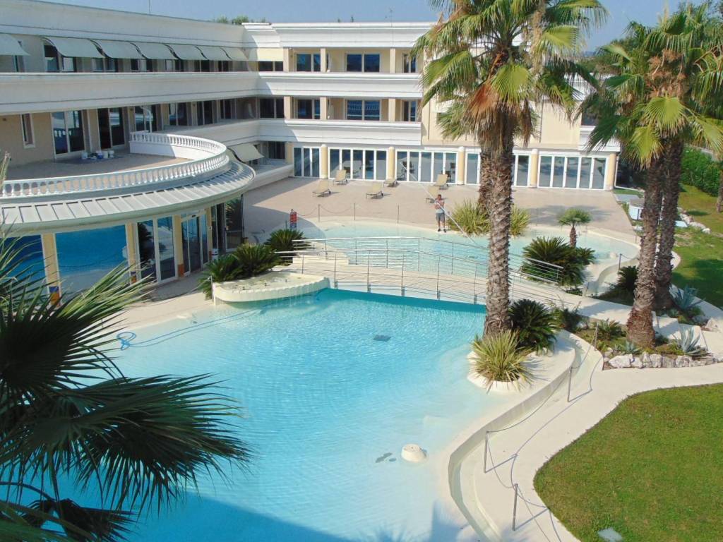 Appartamento a Desenzano del garda in Via Francesco Agello, 114 - Foto 5