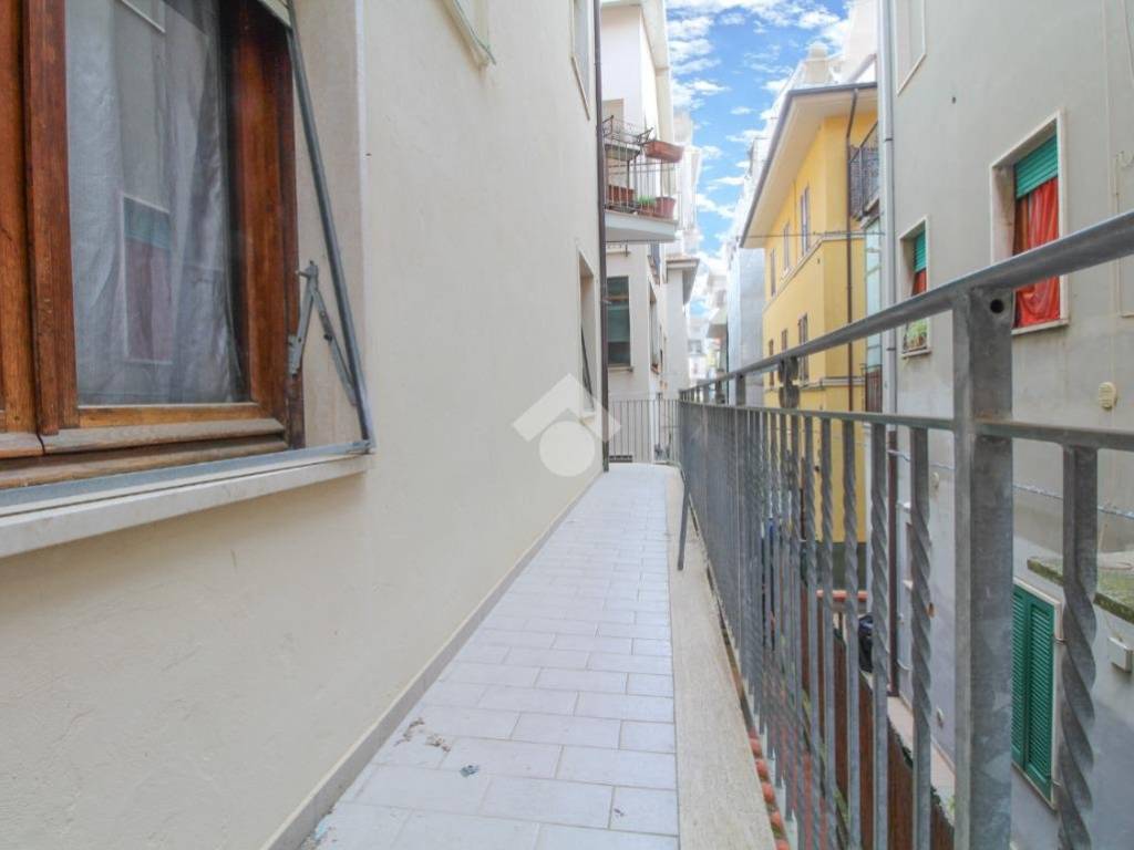 Appartamento a San benedetto del tronto in Via Adolfo de Carolis, 38 - Foto 5