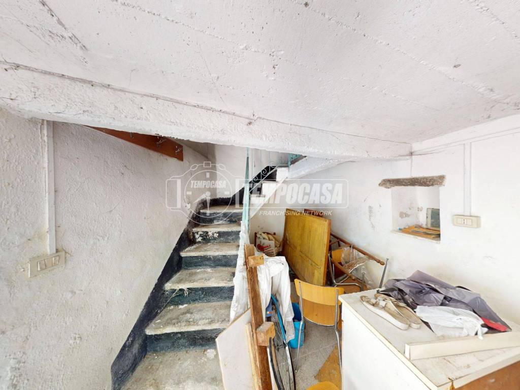 Casa indipendente a Calizzano in Via Codevilla 1 - Foto 5