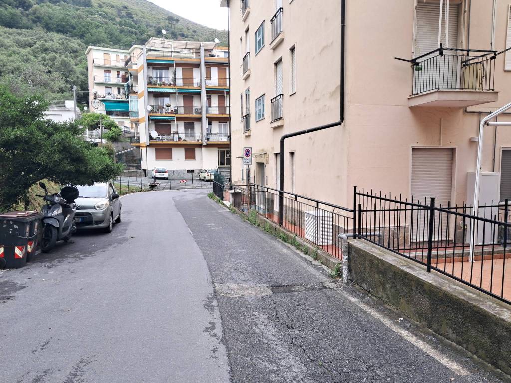 Box / garage a Spotorno in Via Laiolo, 41 - Foto 2