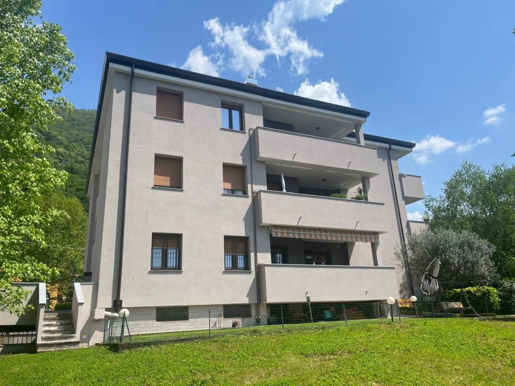 Appartamento a Lecco in Corso Bergamo, 100 - Foto 2