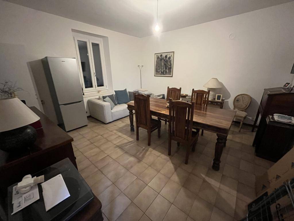 Villa a Angera in Via Monte Grappa - Foto 2