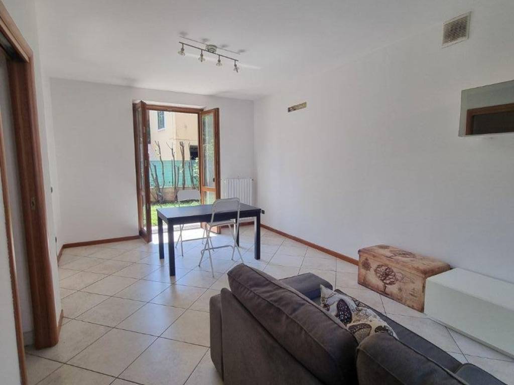 Villa a Lonato del garda in Via Marziale Cerutti, 84 - Foto 4