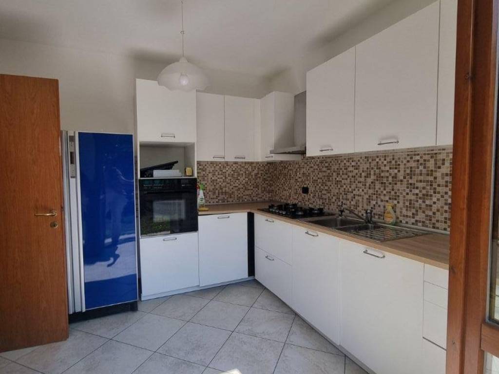 Villa a Lonato del garda in Via Marziale Cerutti, 84 - Foto 5