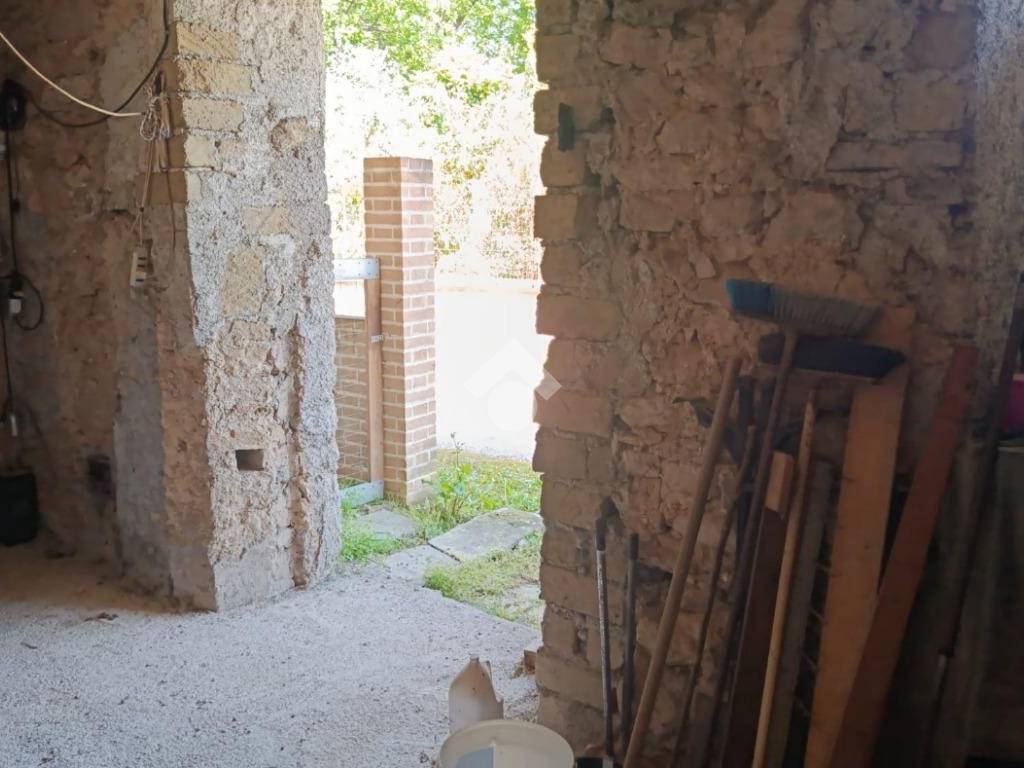 Rustico / casale a Alatri in Via Latina, 29 - Foto 3