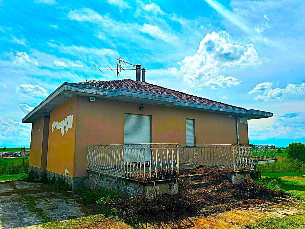 Villa a Sommariva perno in Località Piano - Foto 4