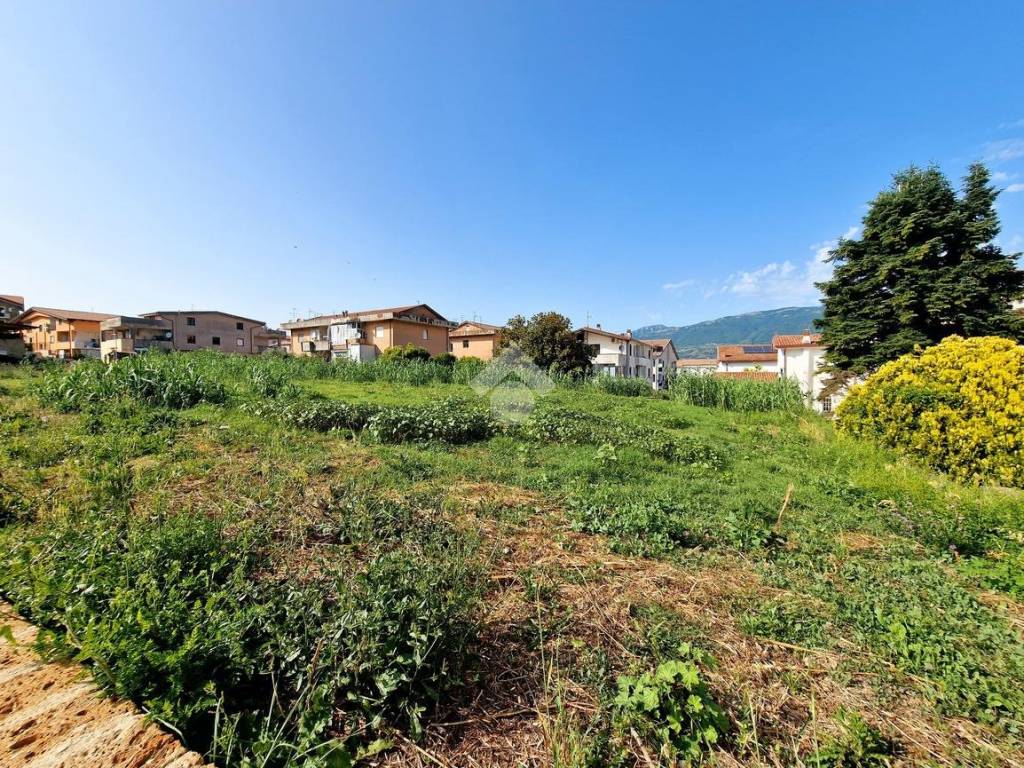 Terreno a Sant'agata de' goti in Via Santisi - Foto 3