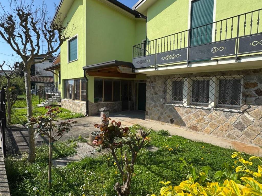 Villa a Polesella in Via Cristoforo Colombo, 39 - Foto 3
