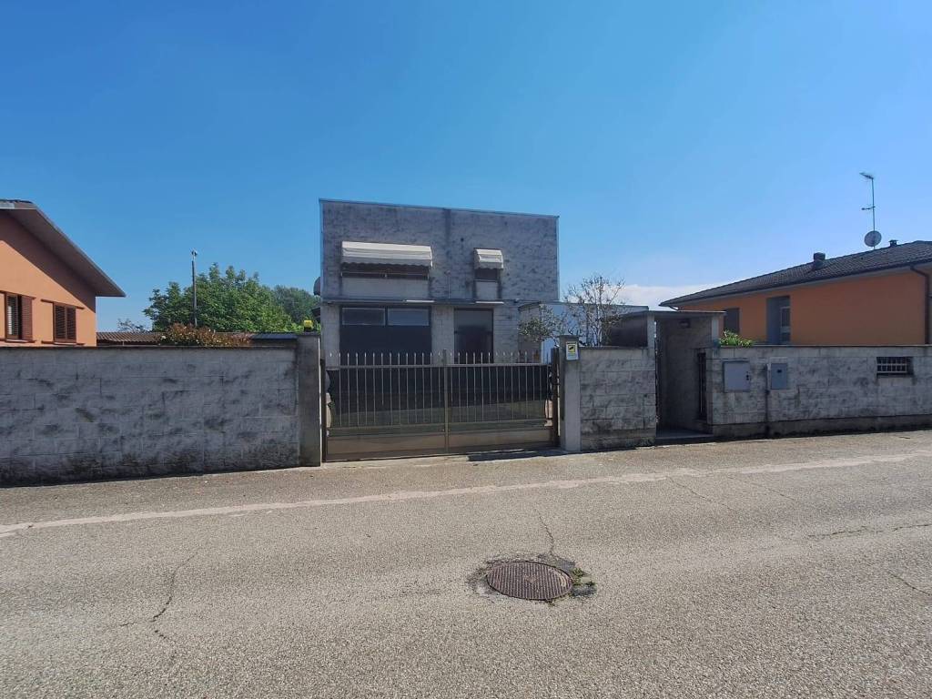 Villa a Borgo san siro in Via 1 Maggio - Foto 2