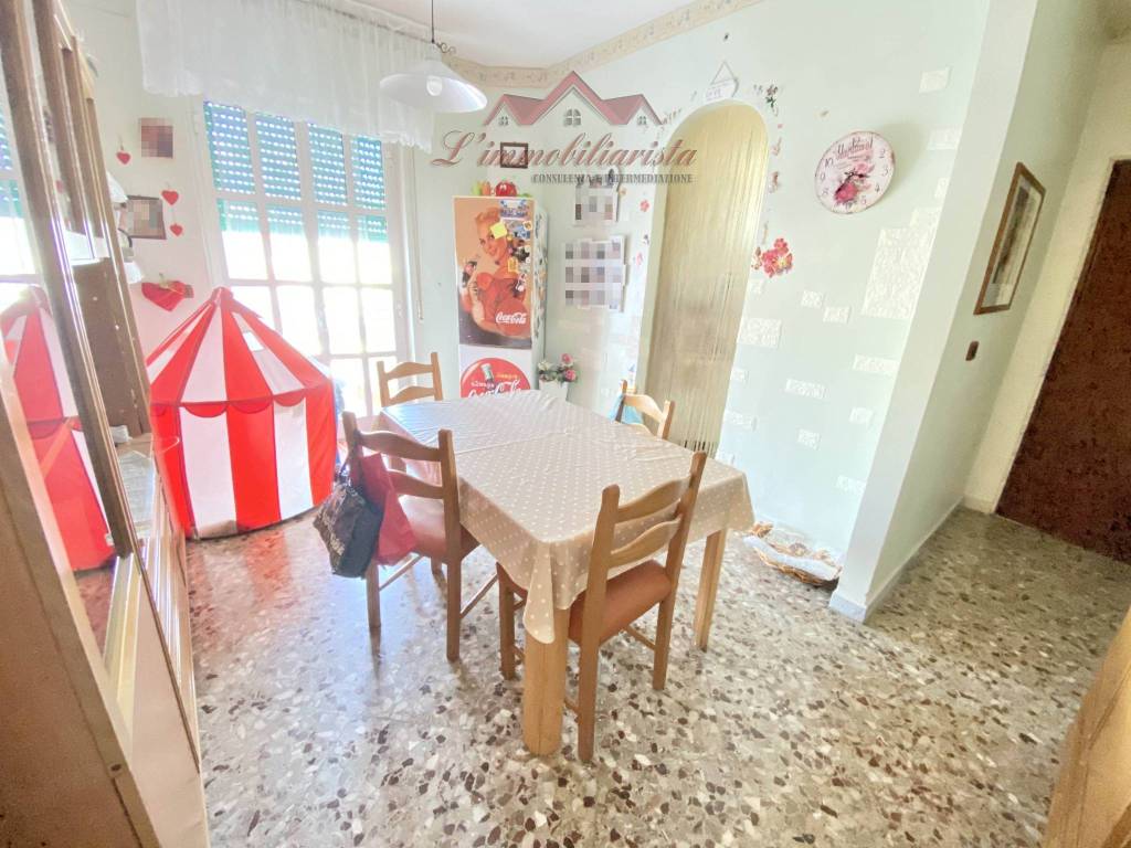 Appartamento a Valenzano in Via Montrone - Foto 2