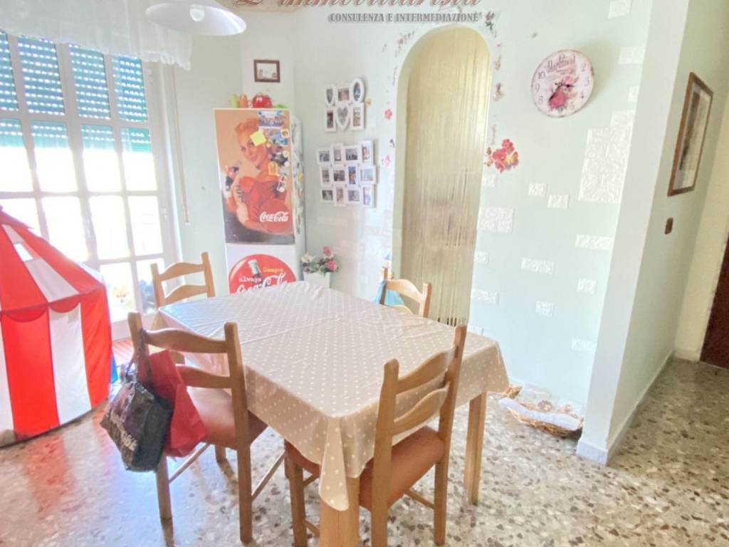 Appartamento a Valenzano in Via Montrone - Foto 3