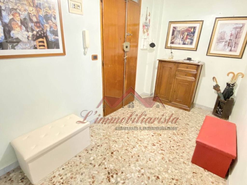 Appartamento a Valenzano in Via Montrone - Foto 5