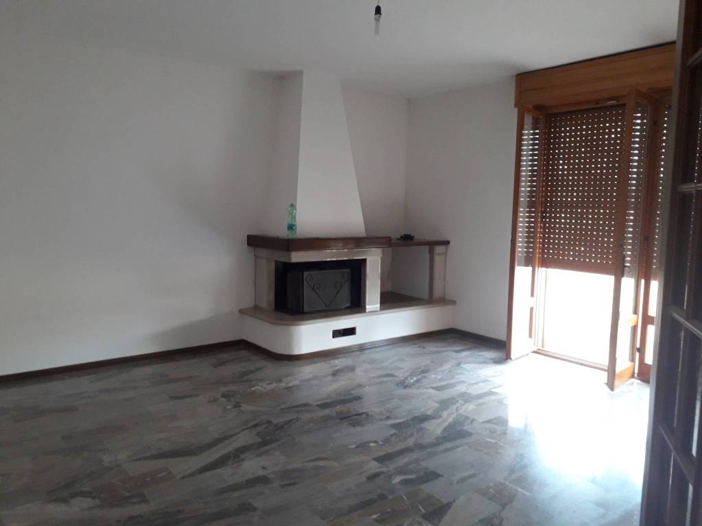 Appartamento a Parma in Via Provinciale Viarolo - Foto 2