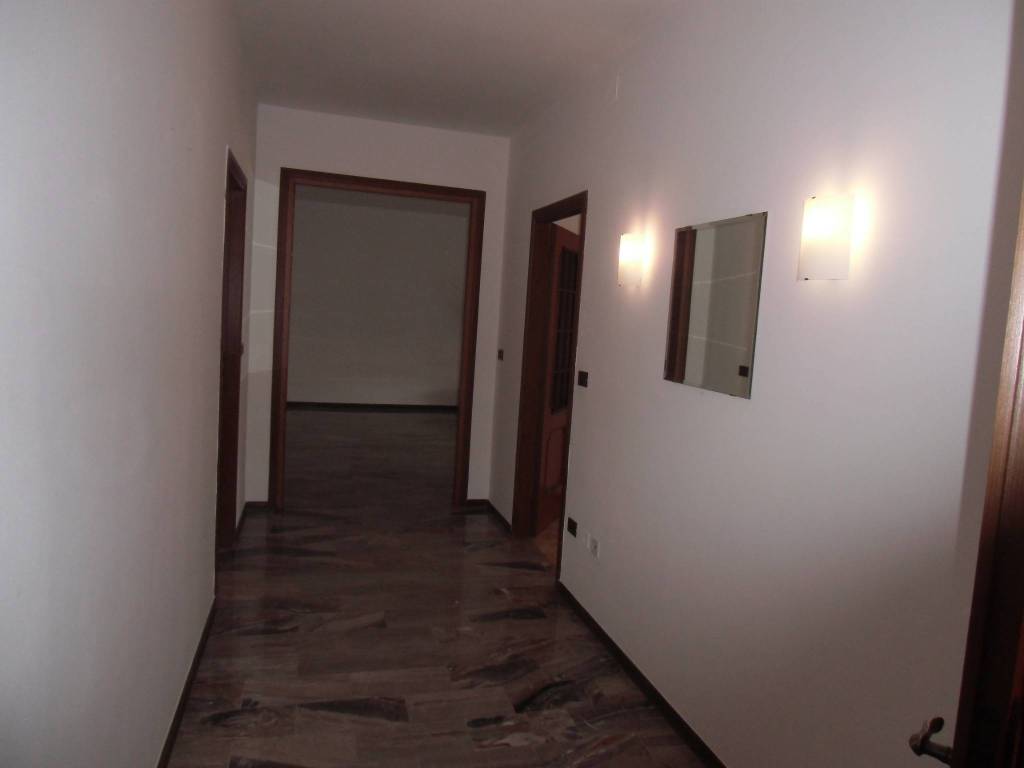 Appartamento a Parma in Via Provinciale Viarolo - Foto 5