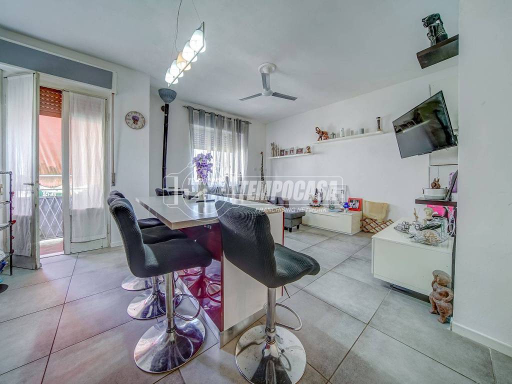 Appartamento a Casorate sempione in Via San Giorgio 8 - Foto 2
