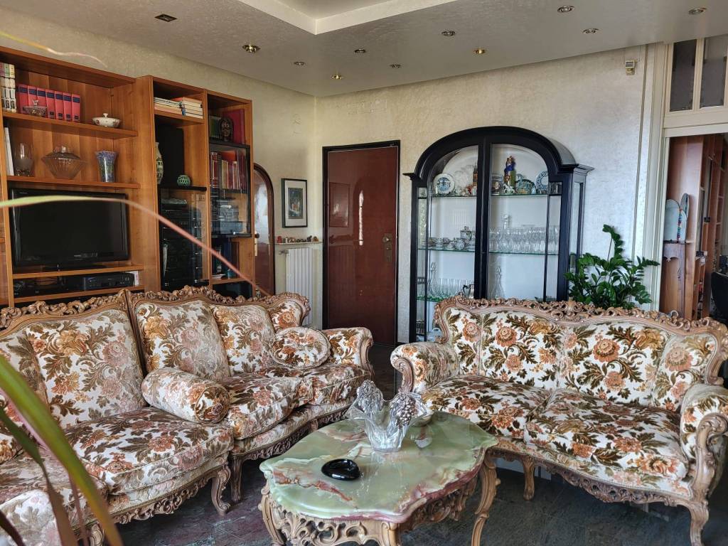 Appartamento a Salerno in Viale delle Ginestre, 18 - Foto 4