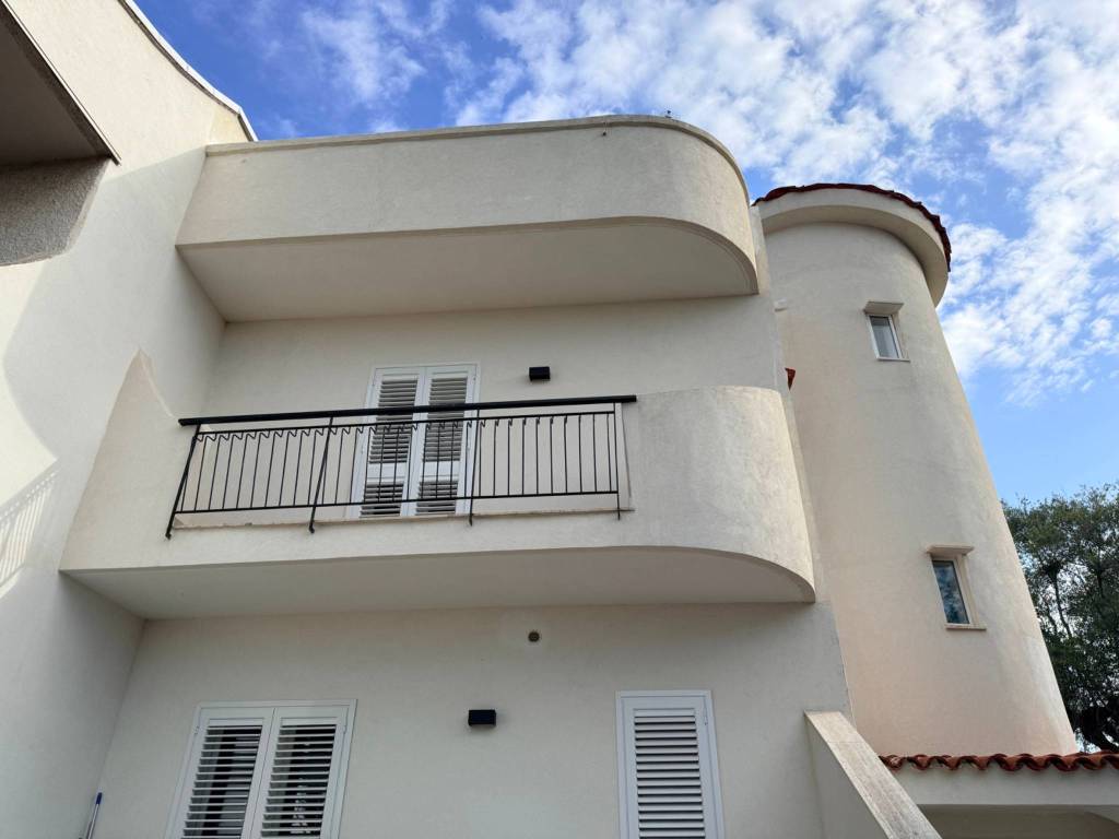 Villetta a schiera a Bari in Via Giuseppe Fanelli - Foto 2
