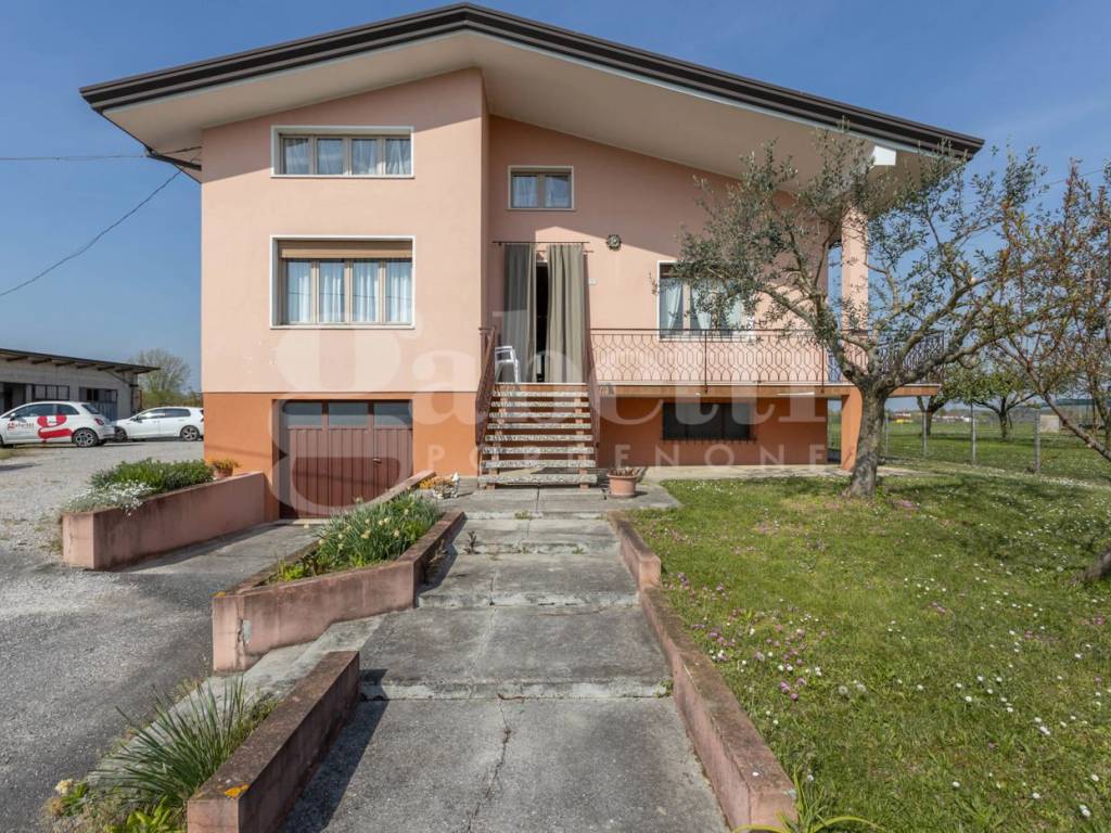 Villa a Pasiano di pordenone in Via Piave, 9 - Foto 2