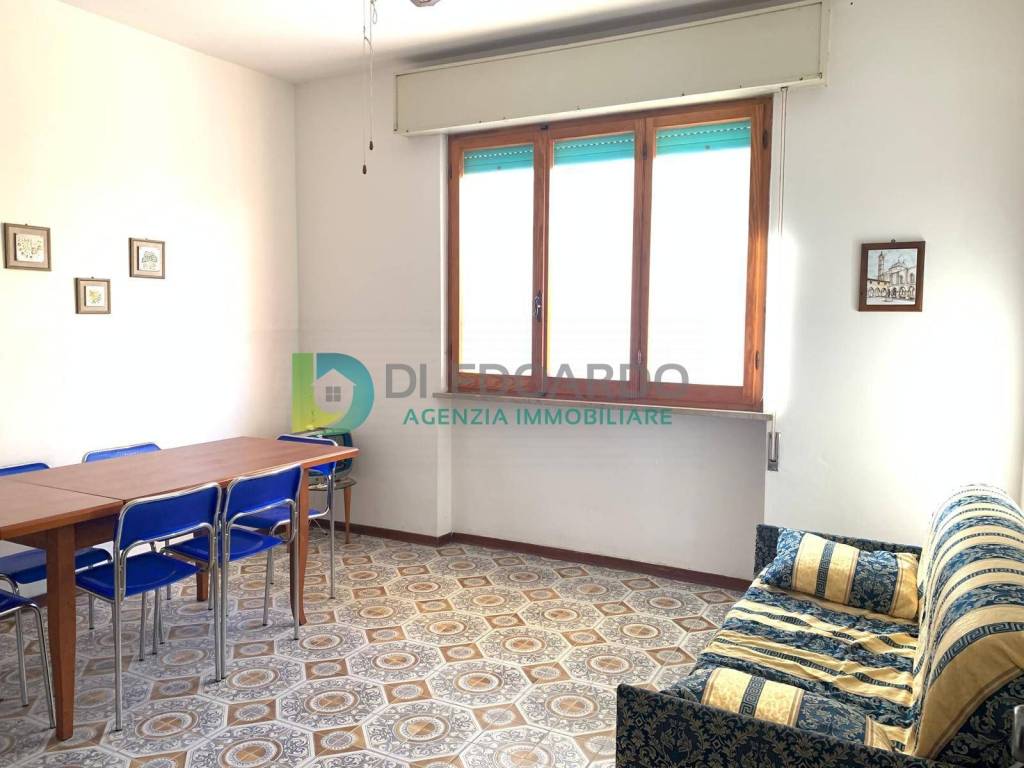Appartamento a Alba adriatica in Via Puglie, 5 - Foto 2