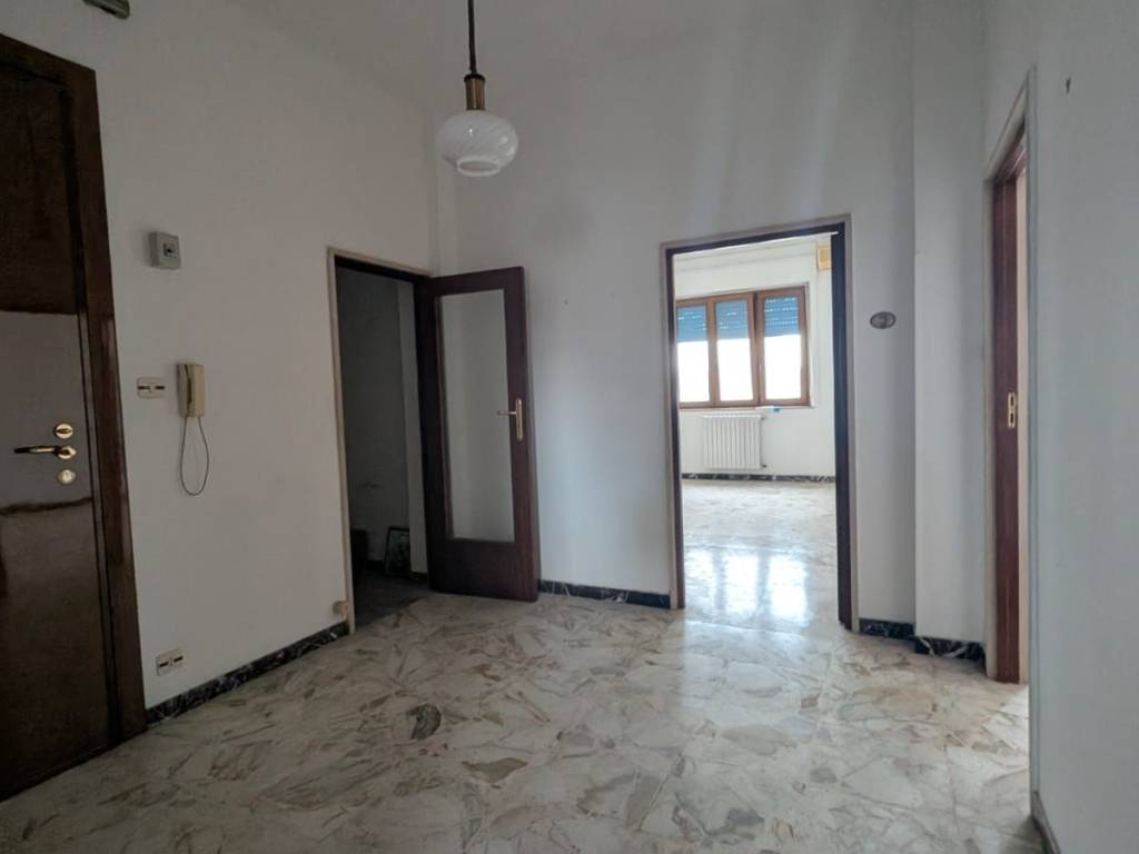 Appartamento a Taranto - Foto 2