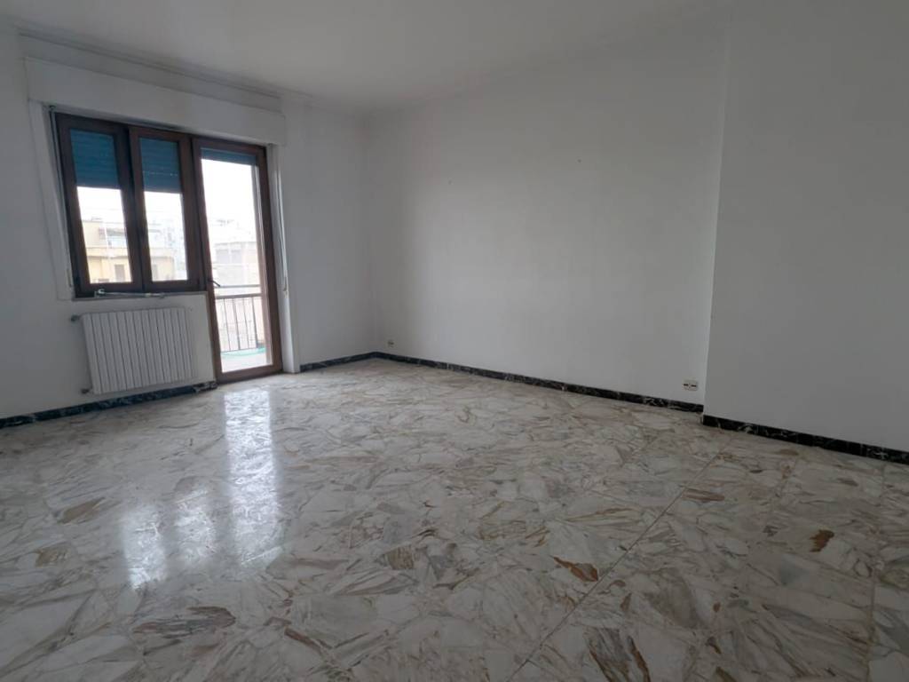 Appartamento a Taranto - Foto 3
