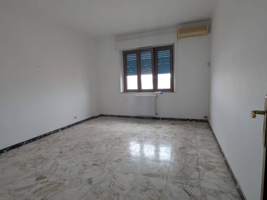 Appartamento a Taranto - Foto 5