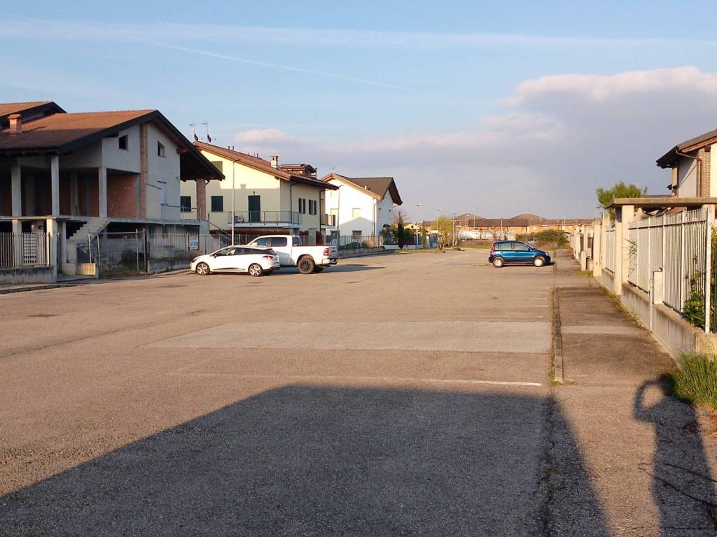 Terreno a Casalgrasso in Via Europa - Foto 4