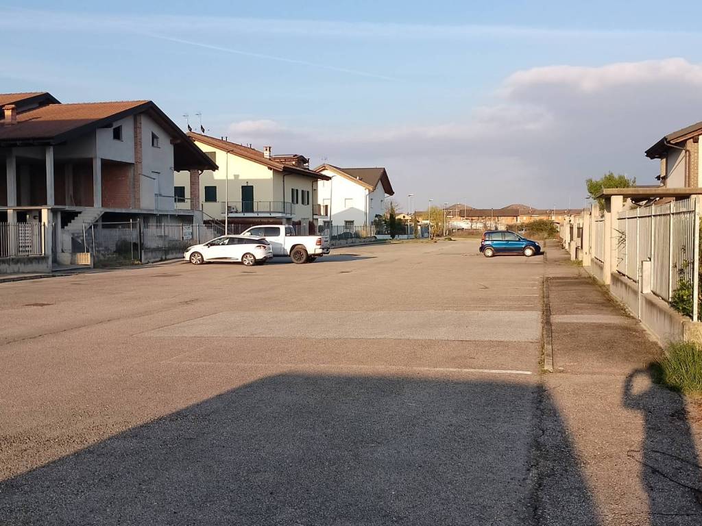 Terreno a Casalgrasso in Via Europa - Foto 5