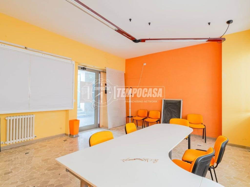 Immobile a Macerata in Galleria Commercio - Foto 3