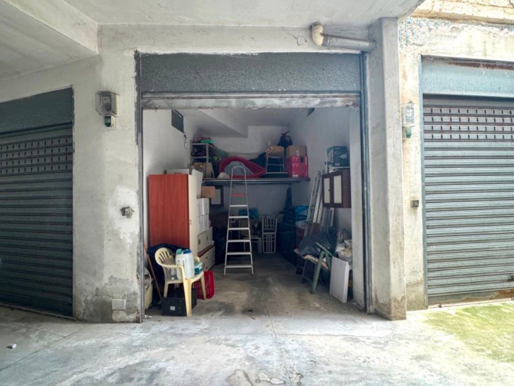 Box / garage a Trani in Corso Don Luigi Sturzo - Foto 5