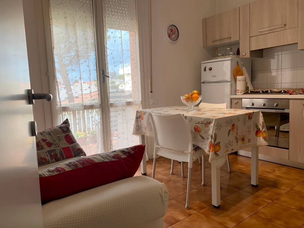Appartamento a Riccione in Viale Marzabotto - Foto 5
