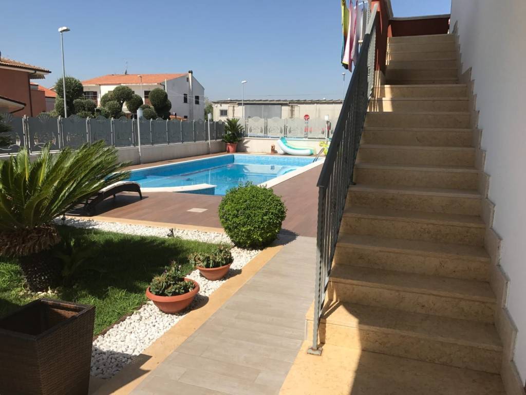 Villa a Montenero di bisaccia in Via Niccolò da Conti - Foto 5