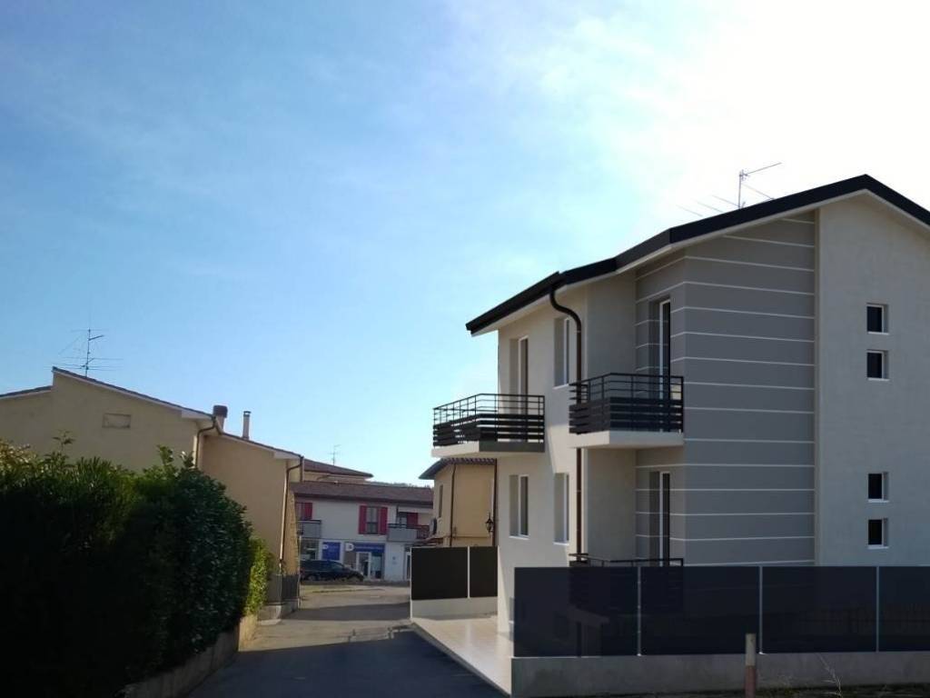 Appartamento a Bardolino in Via Don - Foto 5