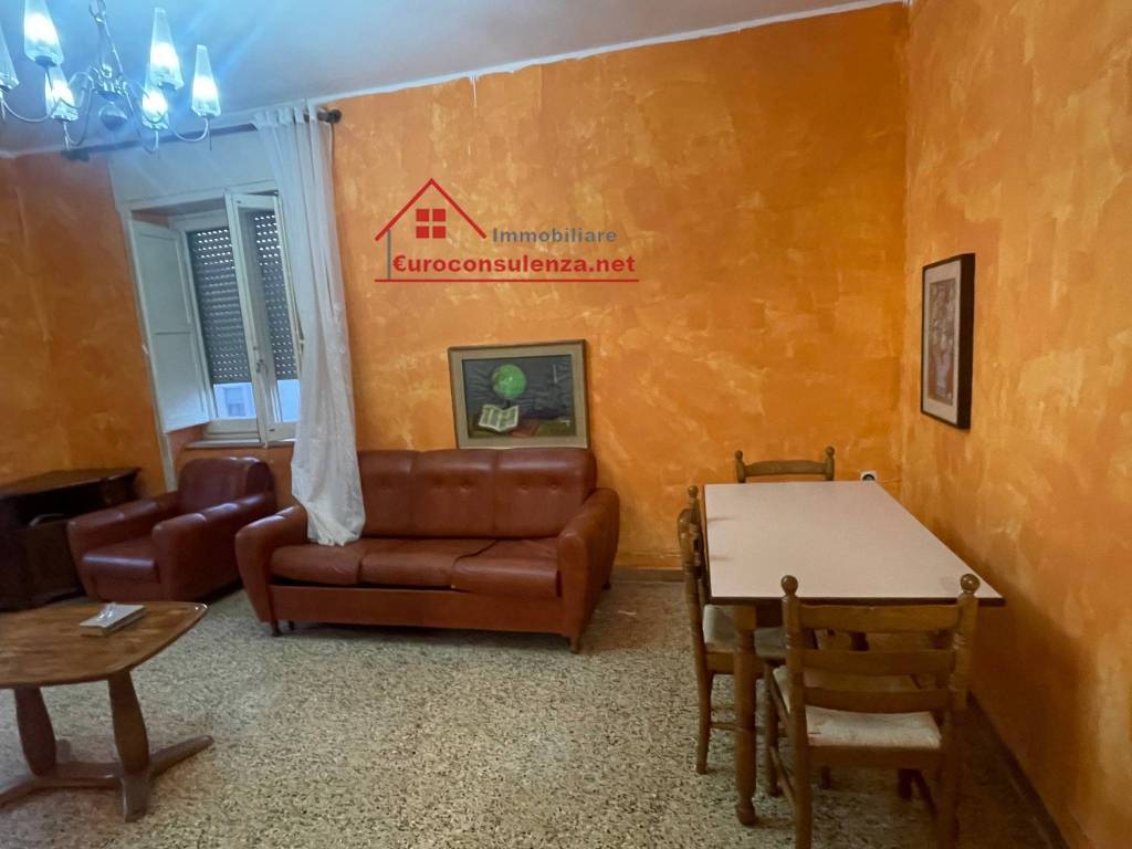 Appartamento a Casarano in Via Grandi - Foto 3