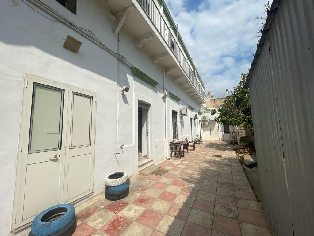 Casa indipendente a Taranto in Viale Unità d'Italia, 371, 74122 Taranto TA, Italia - Foto 3