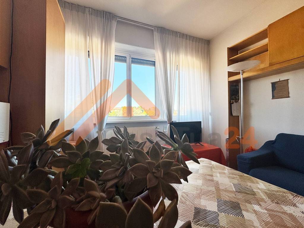 Appartamento a Cantù in Via Cesare Battisti, 3 - Foto 4