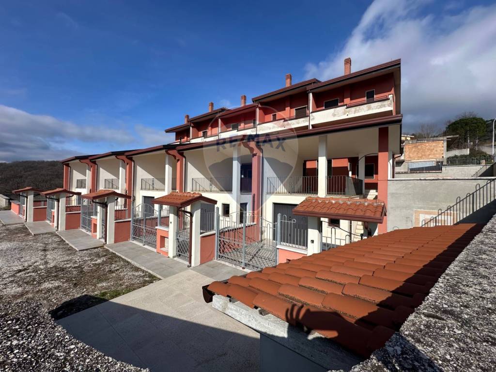 Villetta a schiera a Guardia sanframondi - Foto 3