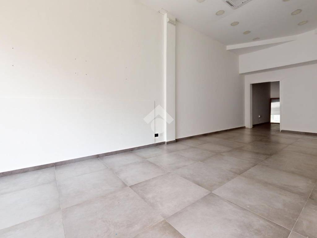 Appartamento a Francavilla fontana in Via Roma - Foto 4